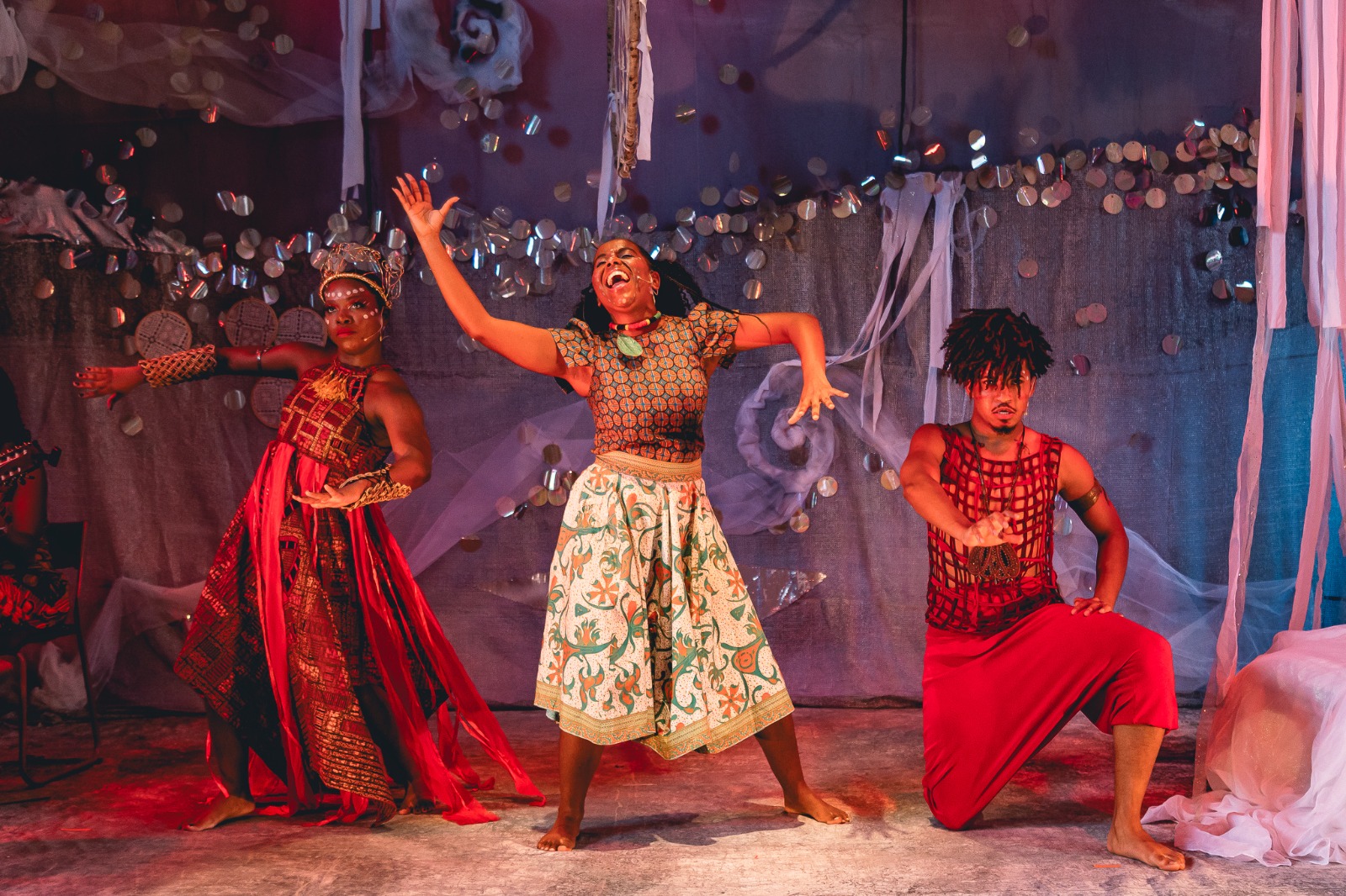 Espetáculo infantil “Ombela – A Origem das Chuvas” leva cultura e mitologia africanas ao público de Salvador