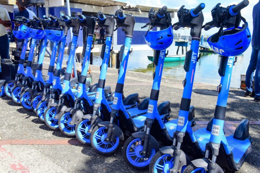 Patinetes elétricos alcançam 1 milhão de viagens em Salvador