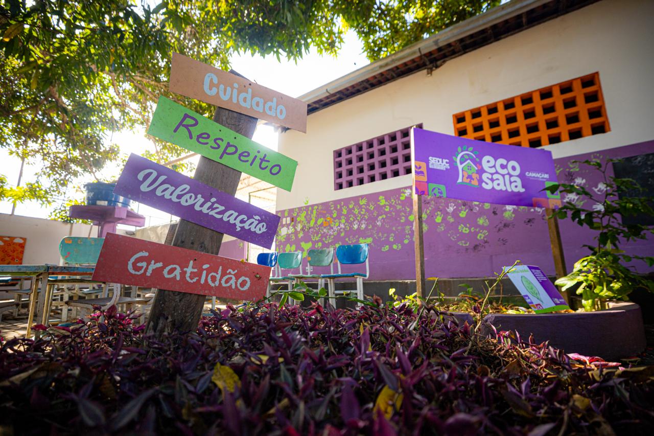 Escola de Camaçari transforma horta em sala de aula e ganha reconhecimento nacional do MEC