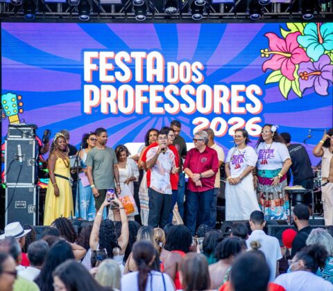 Imagem do post Com shows e celebração, Camaçari homenageia profissionais da educação