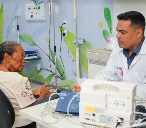 Imagem do post Outubro Rosa: Camaçari oferece mais de 200 vagas para exames e consultas em ação especial