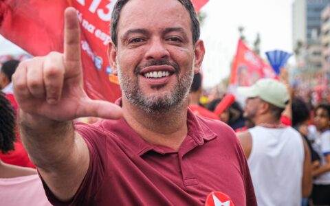 Imagem do post “Sentimento é de virada”: Lucas Reis destaca ato com artistas pró-Lula na Barra, em Salvador