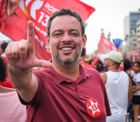 Imagem do post “Sentimento é de virada”: Lucas Reis destaca ato com artistas pró-Lula na Barra, em Salvador