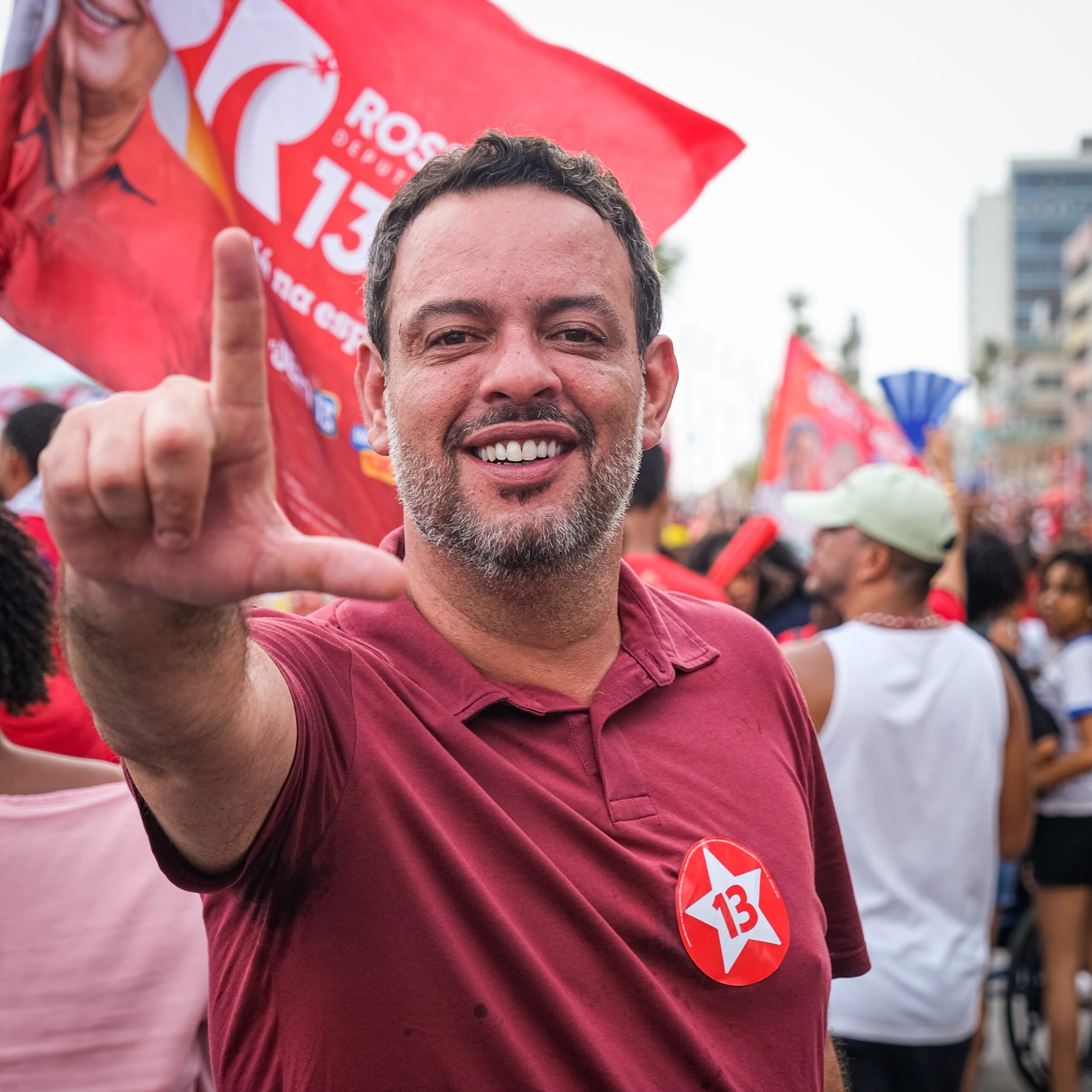 “Sentimento é de virada”: Lucas Reis destaca ato com artistas pró-Lula na Barra, em Salvador