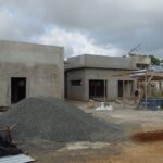 Obras da USF Jambeiro se aproximam de 50% de execução em Lauro de Freitas