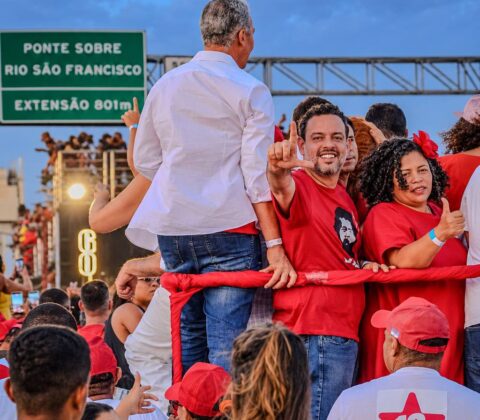 Imagem do post “Vai salvar o Brasil”: Lucas Reis destaca multidão com Lula entre Juazeiro e Petrolina