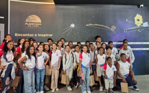Imagem do post Alunos de Camaçari ganham viagem pelo universo após arrecadar toneladas de recicláveis
