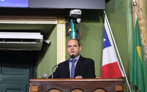 Imagem do post “Um tapa na cara da democracia e da sociedade”: Randerson Leal vai solicitar CEI para investigar ônibus retidos e viagem de secretário a Paris