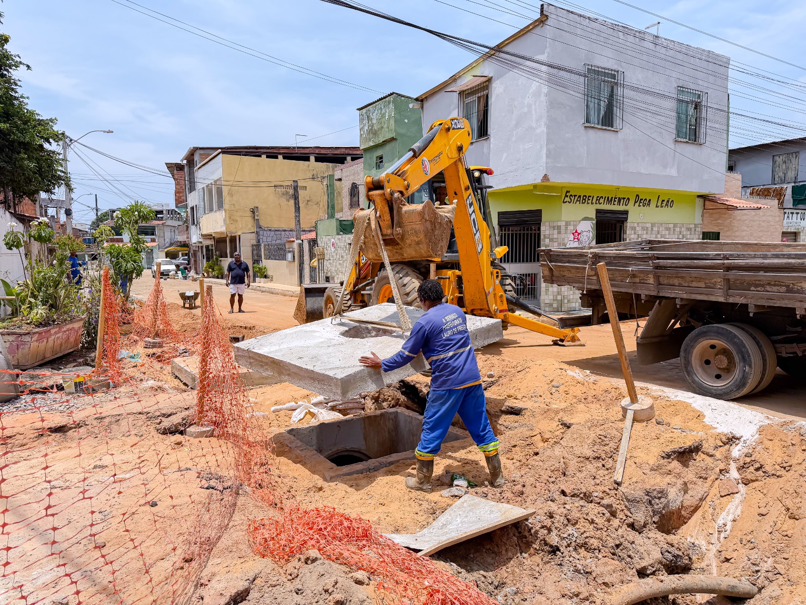 Obras de drenagem avançam em Itinga e chegam a 52% de conclusão