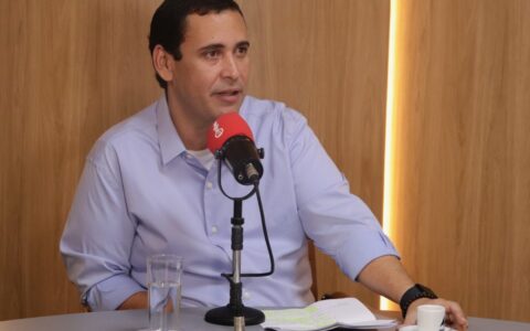 Imagem do post Éden Valadares acusa Flávio Bolsonaro de ter “DNA antidemocrático” após derrota nas urnas