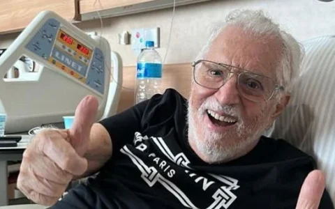 Imagem do post Carlos Alberto de Nóbrega fará cirurgia cardíaca após internação