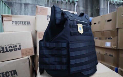Imagem do post Polícia Civil da Bahia recebe 1,2 mil novos coletes balísticos para reforçar a segurança dos policiais