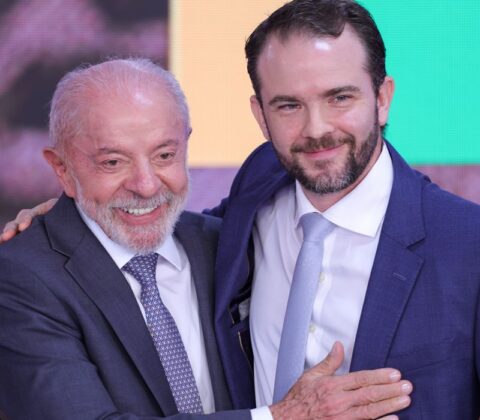 Imagem do post Governo zera dívidas de 3,6 milhões de MEIs e anuncia Pix de R$ 5 mil e novo limite de faturamento