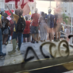 Prefeitura de Salvador suspende expediente após protesto e tentativa de invasão ao Palácio Thomé de Souza