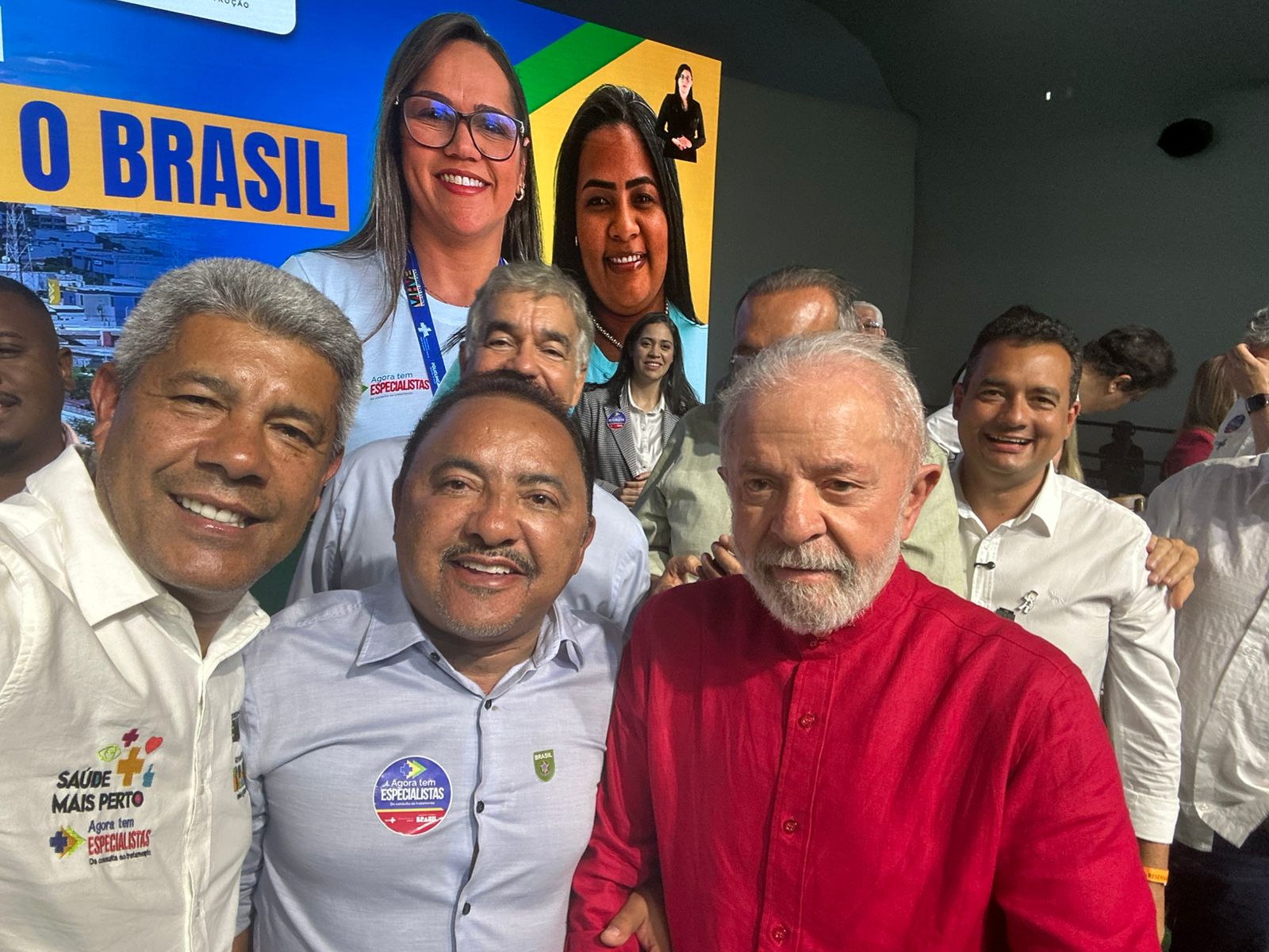 Roberto Carlos crava vitória de Lula no segundo turno das eleições