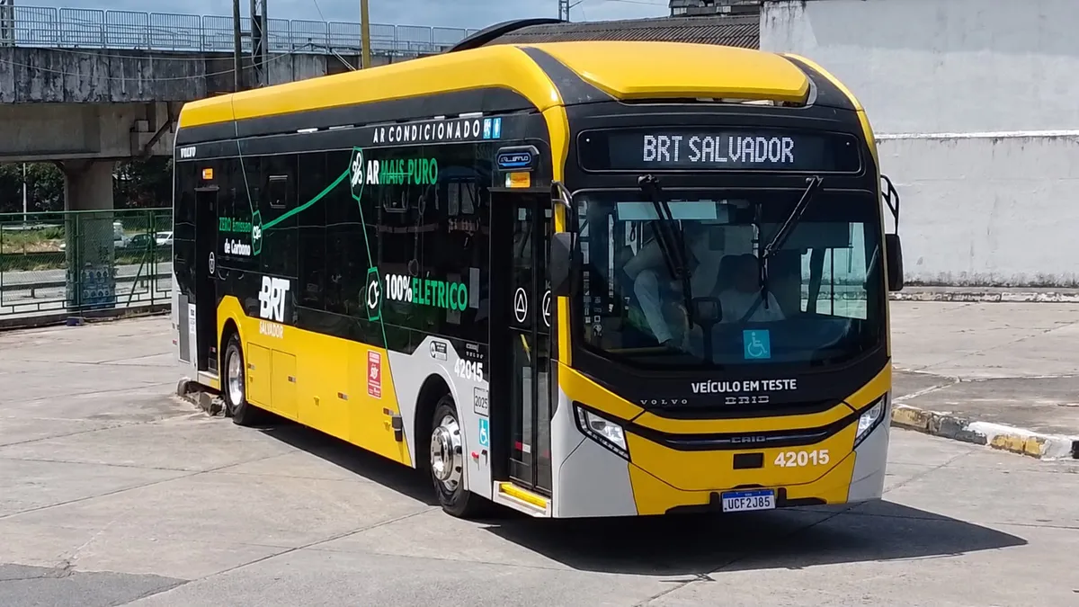 Novo ônibus elétrico do BRT Salvador começa a ser testado nesta quinta; veja linhas