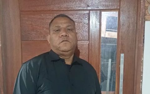 Imagem do post Pastor é levado à força para igreja e morto com quatro tiros