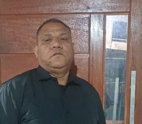 Imagem do post Pastor é levado à força para igreja e morto com quatro tiros
